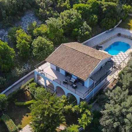 Camross Kassiopi