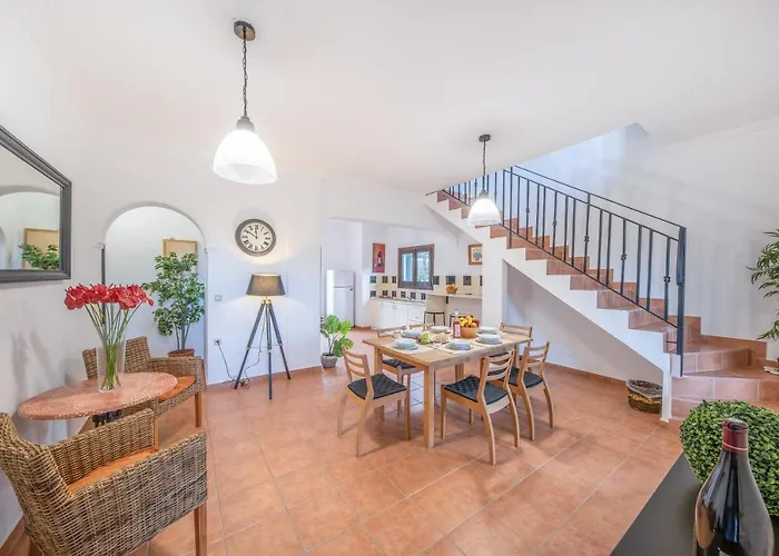 Villa Camross *