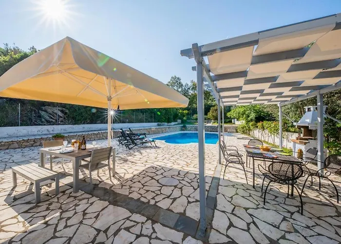 Camross Villa